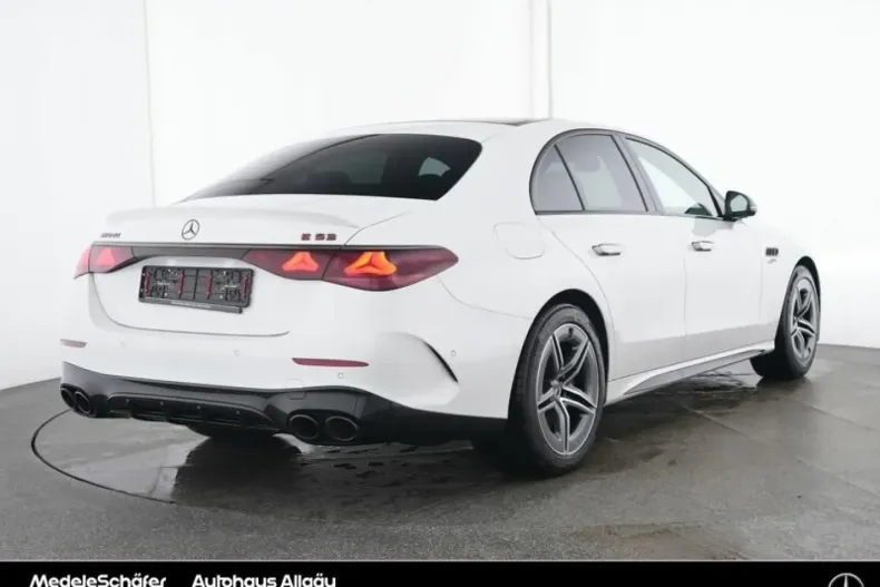 Mercedes-Benz E 53 AMG din 2025 cu 39.402 km - oferta MER166721 - foto 2