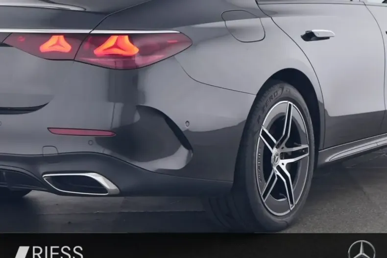 Mercedes-Benz E 300 din 2024 cu 57.288 km - oferta MER166722 - foto 4