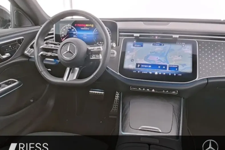 Mercedes-Benz E 300 din 2024 cu 57.288 km - oferta MER166722 - foto 5