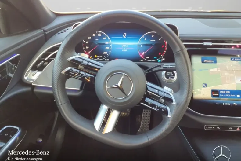 Mercedes-Benz E 220 din 2024 cu 11.277 km - oferta MER166724 - foto 14