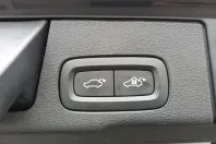 Volvo XC60 din 2022 cu 59.679 km - oferta VOL166725 - foto 31