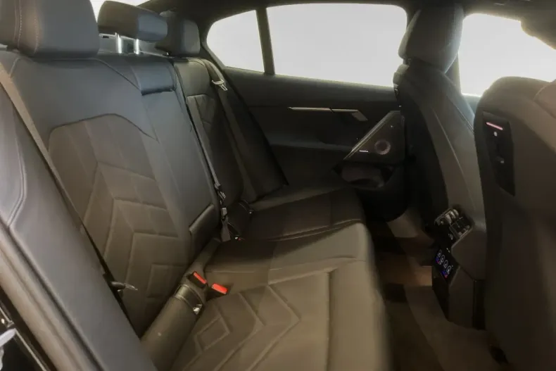 BMW 550 din 2025 cu 20.700 km - oferta BMW166732 - foto 11