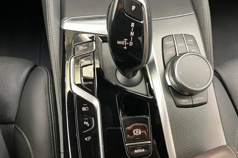 BMW 545 din 2022 cu 67.700 km - oferta BMW166733 - foto 17