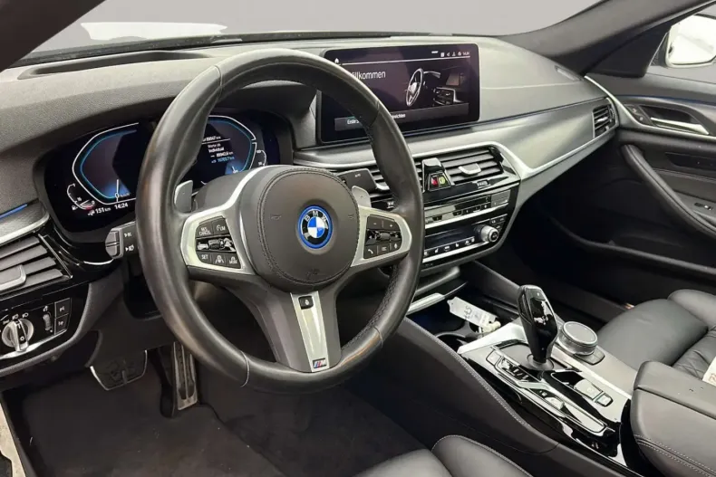 BMW 545 din 2022 cu 89.945 km - oferta BMW166737 - foto 7