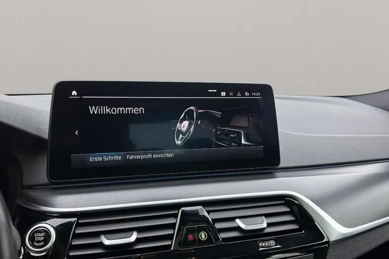 BMW 545 din 2022 cu 89.945 km - oferta BMW166737 - foto 10