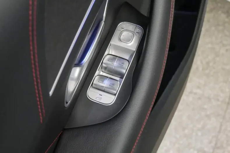 Mercedes-Benz GLE 53 AMG din 2024 cu 11.495 km - oferta MER166739 - foto 14