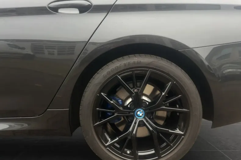 BMW 545 din 2022 cu 73.549 km - oferta BMW166740 - foto 27