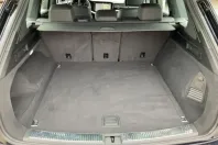 Volkswagen Touareg din 2022 cu 77.448 km - oferta VOL166741 - foto 13