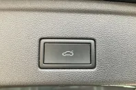 Volkswagen Touareg din 2022 cu 77.448 km - oferta VOL166741 - foto 14