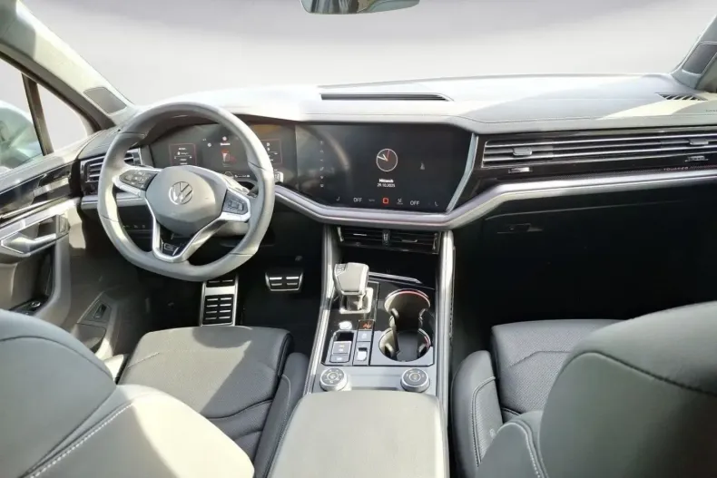 Volkswagen Touareg din 2025 cu 27.063 km - oferta VOL166743 - foto 10