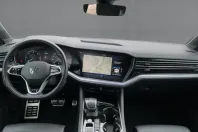 Volkswagen Touareg din 2022 cu 81.238 km - oferta VOL166744 - foto 8