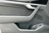 Volkswagen Touareg din 2022 cu 81.238 km - oferta VOL166744 - foto 18