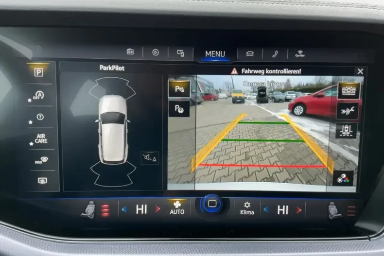 Volkswagen Touareg din 2022 cu 81.238 km - oferta VOL166744 - foto 19