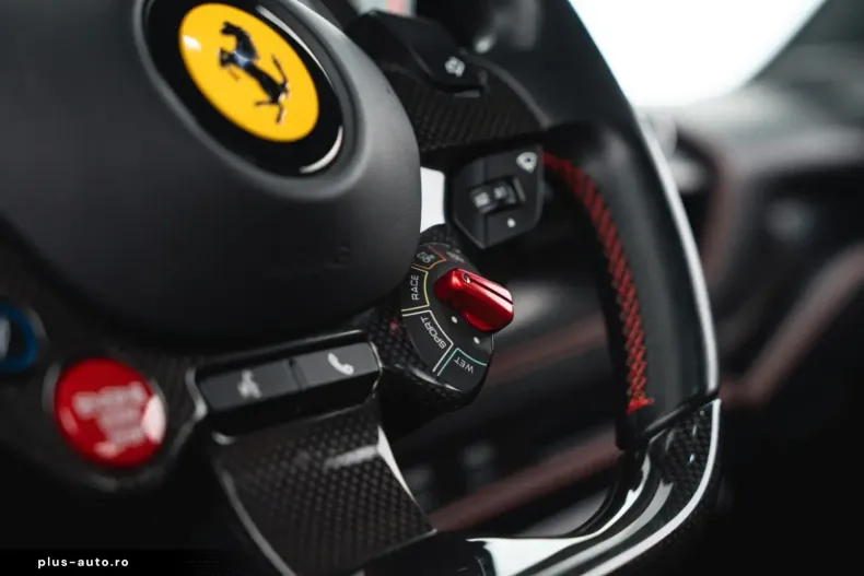 Ferrari F8 din 2022 cu 9.441 km - oferta FER166745 - foto 33