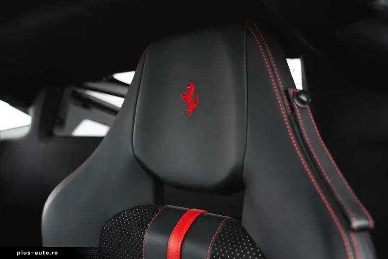 Ferrari F8 din 2022 cu 9.441 km - oferta FER166745 - foto 36