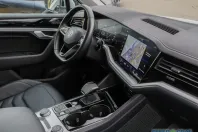 Volkswagen Touareg din 2022 cu 48.550 km - oferta VOL166747 - foto 5