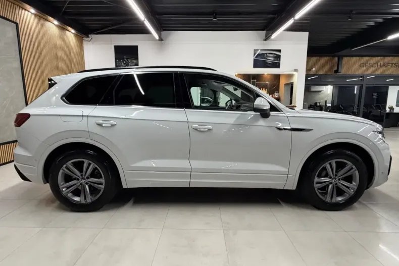 Volkswagen Touareg din 2022 cu 64.100 km - oferta VOL166750 - foto 7
