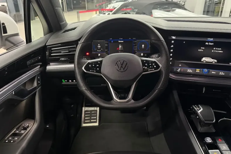 Volkswagen Touareg din 2022 cu 64.100 km - oferta VOL166750 - foto 12