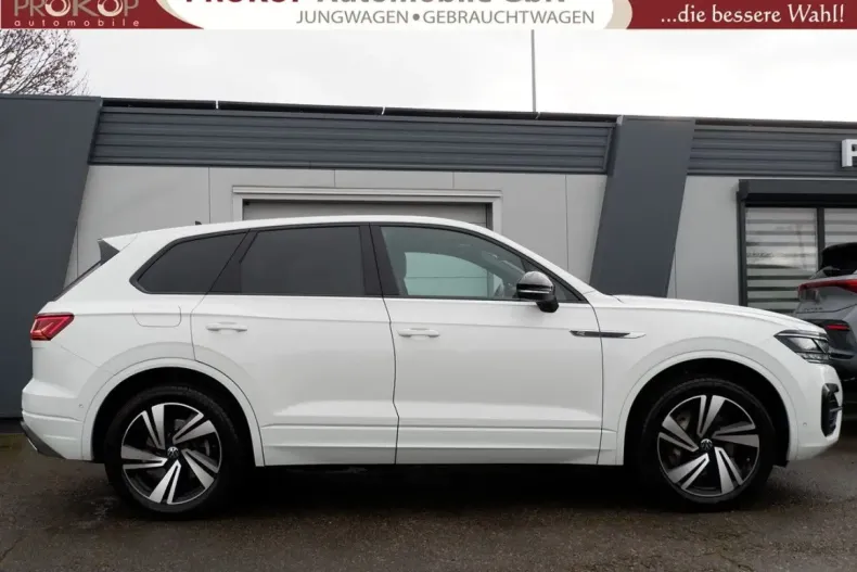 Volkswagen Touareg din 2022 cu 77.250 km - oferta VOL166752 - foto 2