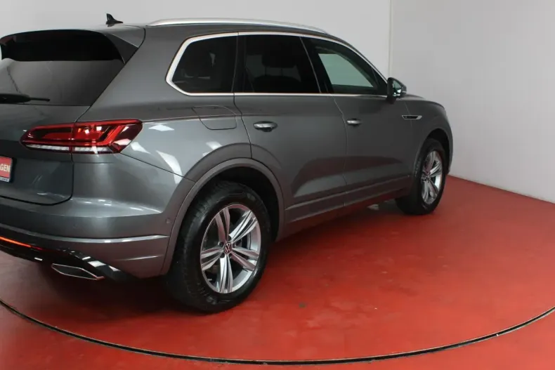 Volkswagen Touareg din 2022 cu 58.414 km - oferta VOL166755 - foto 10