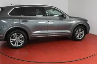 Volkswagen Touareg din 2022 cu 58.414 km - oferta VOL166755 - foto 12