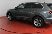 Volkswagen Touareg din 2022 cu 58.414 km - oferta VOL166755 - foto 26