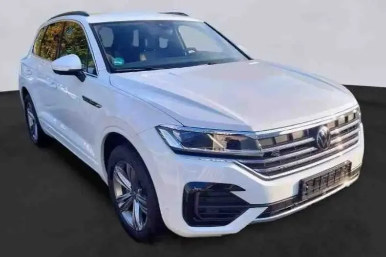 Volkswagen Touareg din 2022 cu 37.090 km - oferta VOL166758 - foto 4