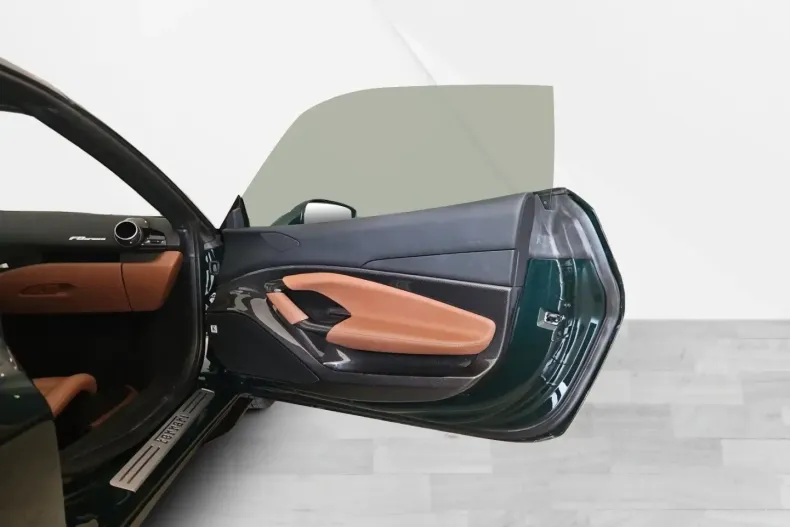 Ferrari F8 din 2022 cu 22.000 km - oferta FER166759 - foto 22