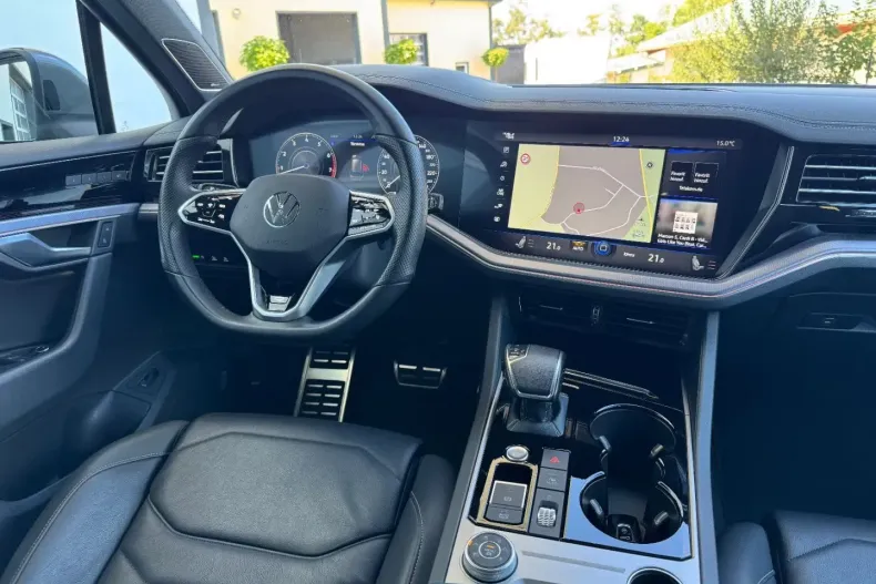 Volkswagen Touareg din 2022 cu 62.112 km - oferta VOL166760 - foto 10