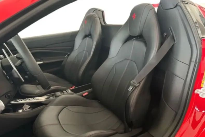 Ferrari F8 din 2021 cu 4.200 km - oferta FER166762 - foto 22