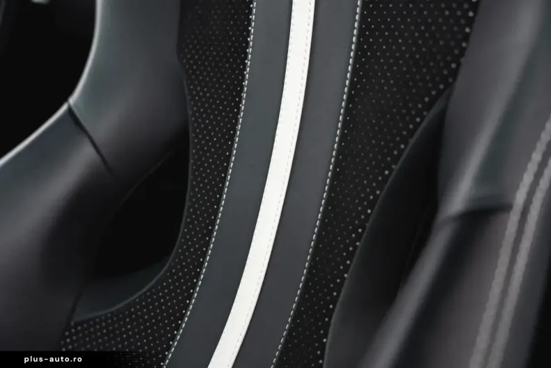 Ferrari F8 din 2022 cu 24.939 km - oferta FER166765 - foto 36