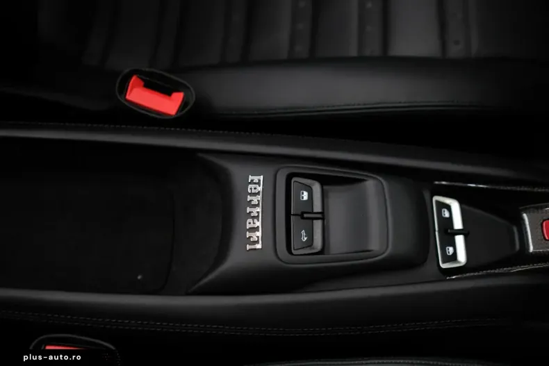 Ferrari F8 din 2023 cu 11.535 km - oferta FER166770 - foto 24