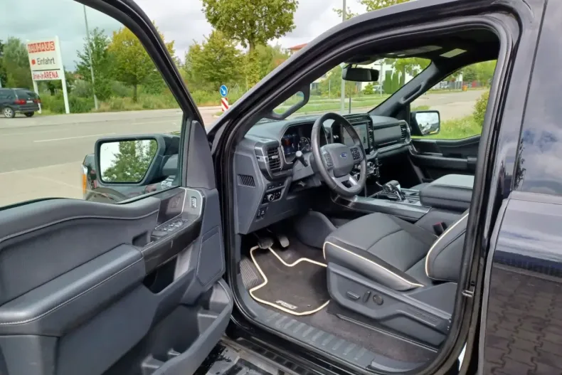 Ford F 150 din 2023 cu 45.378 km - oferta FOR166774 - foto 5