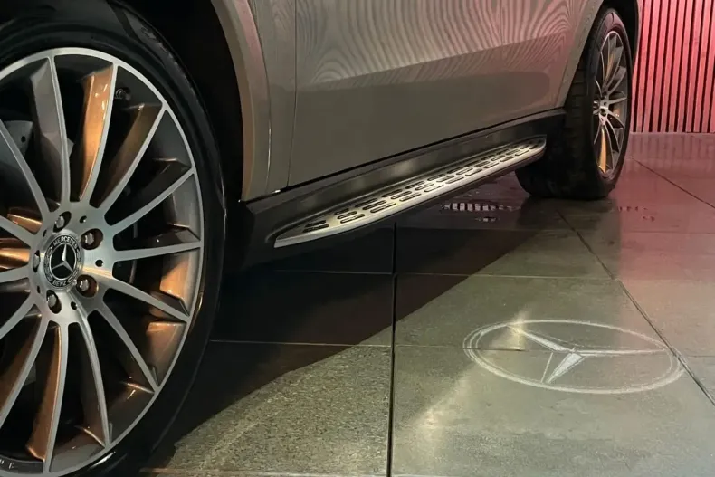 Mercedes-Benz GLE 300 din 2024 cu 10.300 km - oferta MER166781 - foto 8