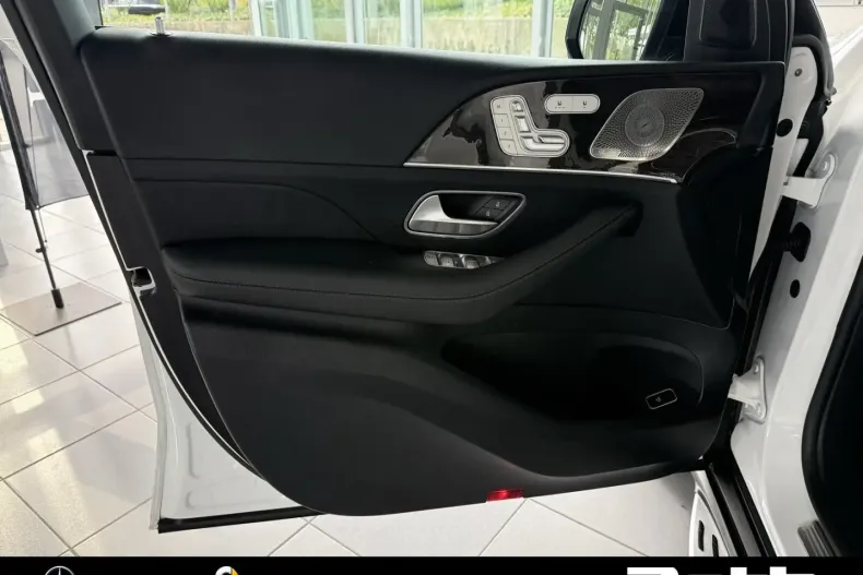 Mercedes-Benz GLE 450 din 2024 cu 28.500 km - oferta MER166788 - foto 12