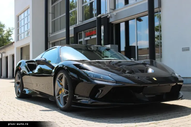 Ferrari F8 din 2022 cu 6.400 km - oferta FER166790 - foto 3