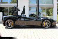 Ferrari F8 din 2022 cu 6.400 km - oferta FER166790 - foto 5