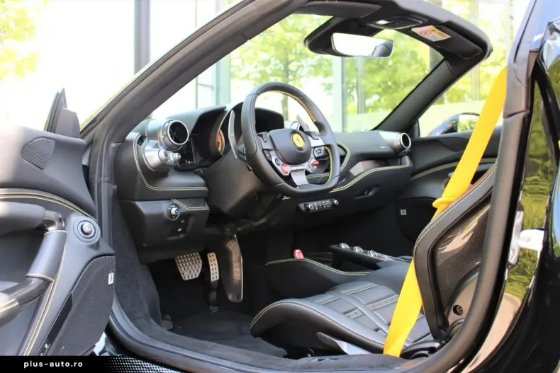 Ferrari F8 din 2022 cu 6.400 km - oferta FER166790 - foto 13