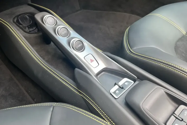 Ferrari F8 din 2022 cu 6.350 km - oferta FER166791 - foto 15