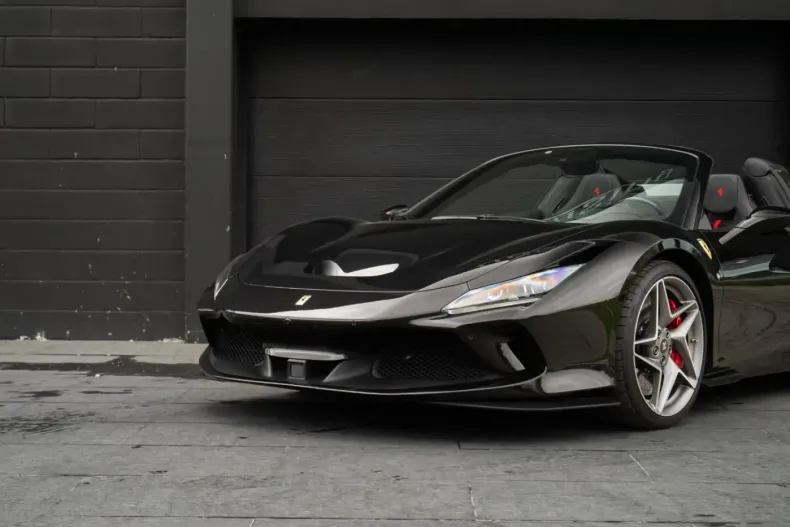 Ferrari F8 din 2020 cu 20.000 km - oferta FER166792 - foto 2