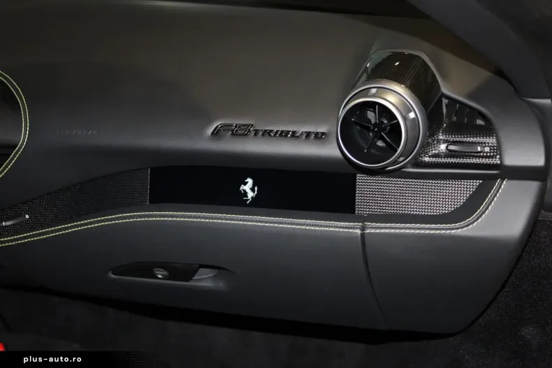 Ferrari F8 din 2022 cu 19.500 km - oferta FER166793 - foto 19