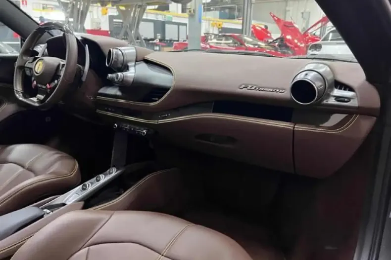 Ferrari F8 din 2020 cu 20.000 km - oferta FER166795 - foto 9