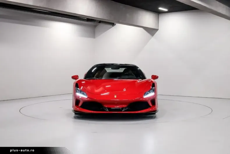 Ferrari F8 din 2020 cu 14.000 km - oferta FER166798 - foto 2
