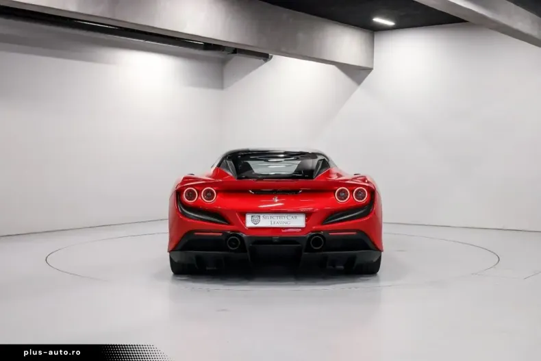 Ferrari F8 din 2020 cu 14.000 km - oferta FER166798 - foto 5