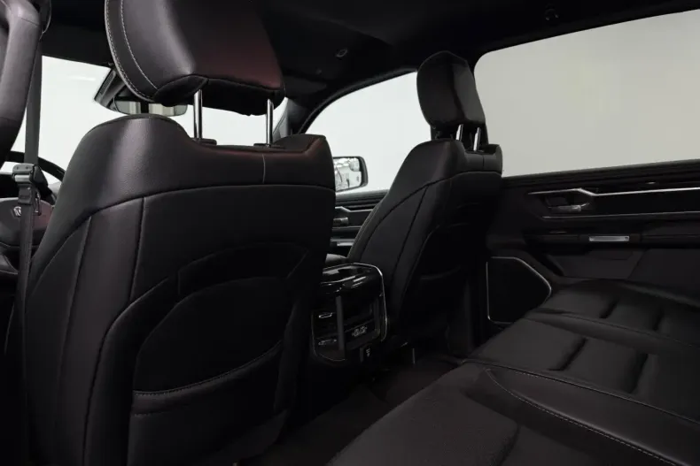 Dodge RAM din 2022 cu 95.000 km - oferta DOD166800 - foto 31