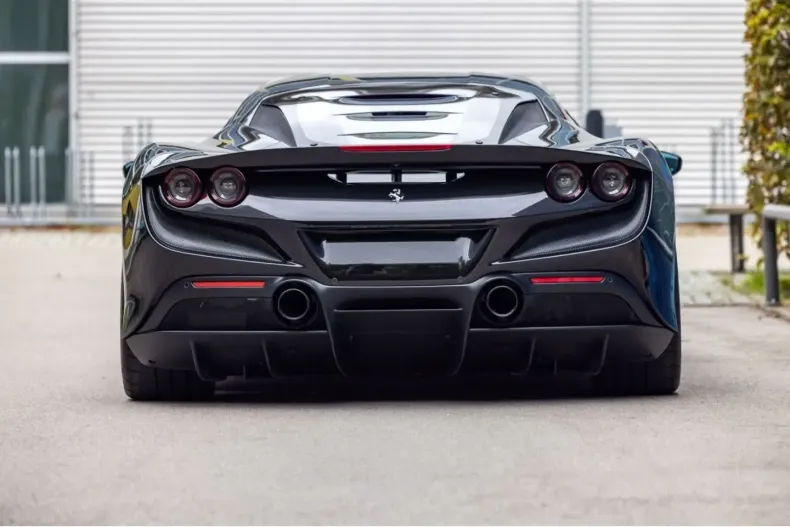 Ferrari F8 din 2021 cu 3.000 km - oferta FER166809 - foto 4