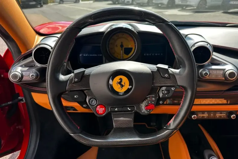 Ferrari F8 din 2020 cu 24.000 km - oferta FER166810 - foto 8