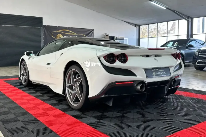 Ferrari F8 din 2020 cu 32.000 km - oferta FER166811 - foto 8