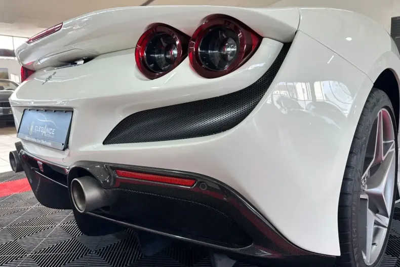 Ferrari F8 din 2020 cu 32.000 km - oferta FER166811 - foto 18