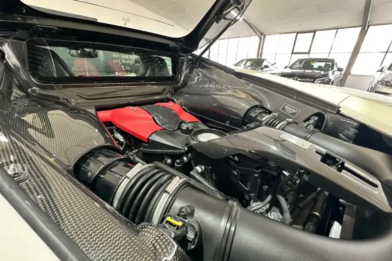 Ferrari F8 din 2020 cu 32.000 km - oferta FER166811 - foto 24